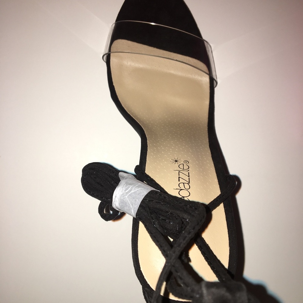 Just Fab Shoe Dazzle Kingsley’s Heel - Picture 4 of 8
